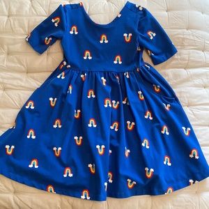 NWOT Hanna Andersson Blue Rainbow Dress Sz 6-7 120